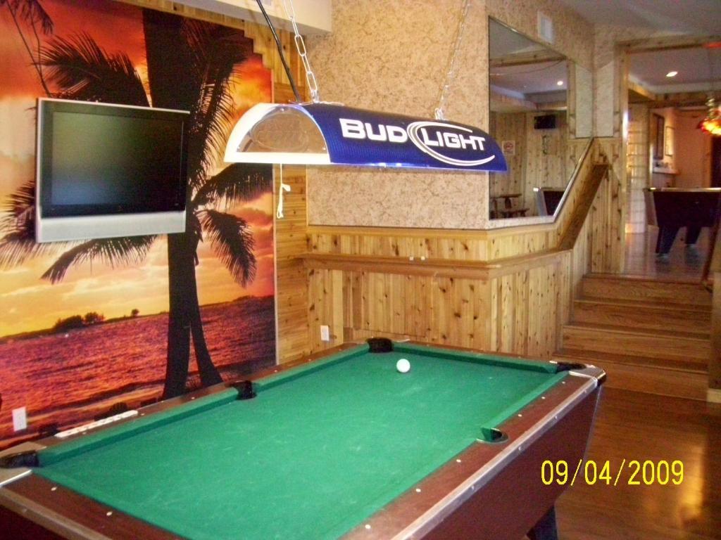 B&B Lounge 카츠킬 외부 사진